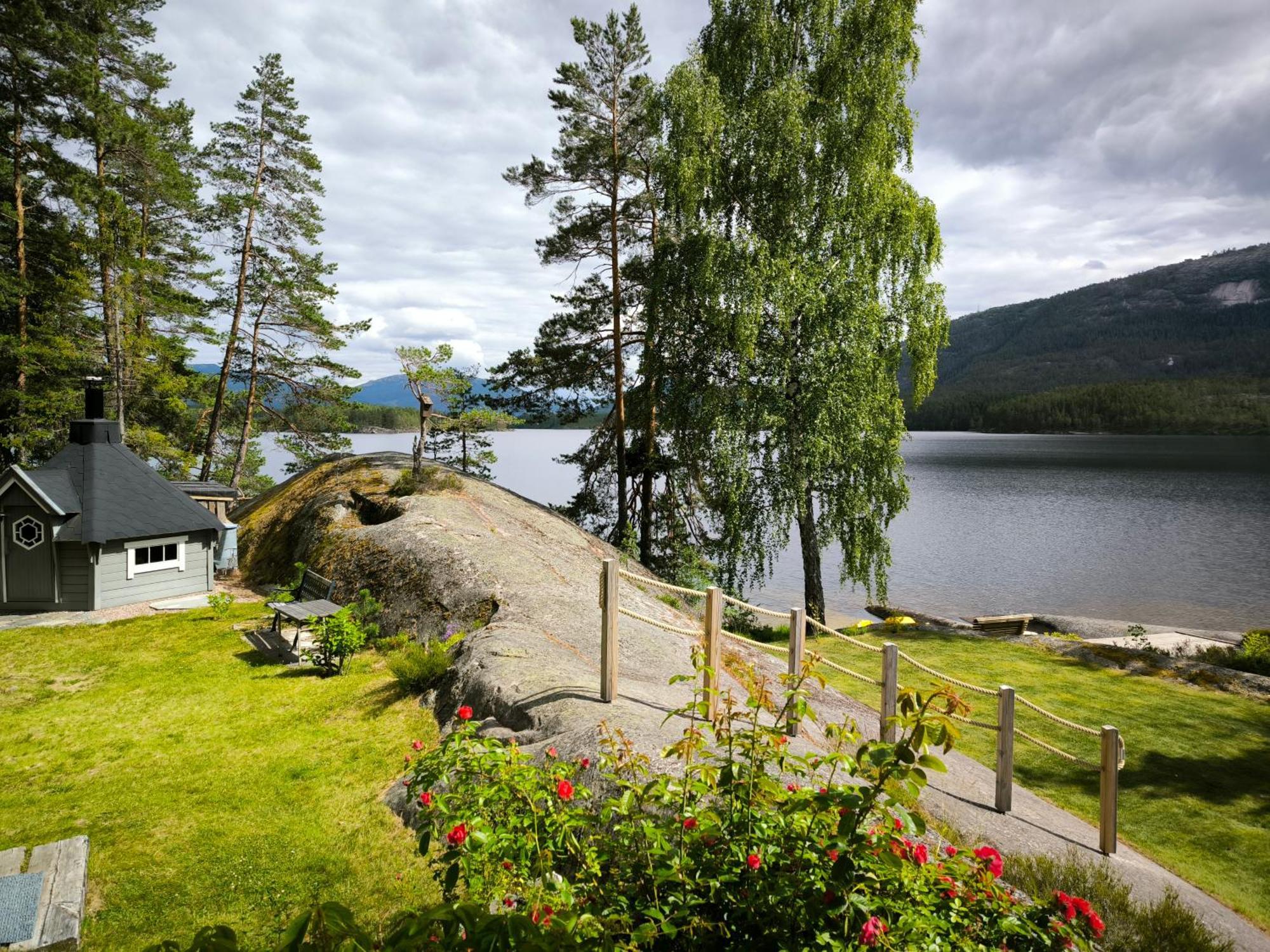 Hytte Ved Vravatnet I Vradal Luaran gambar